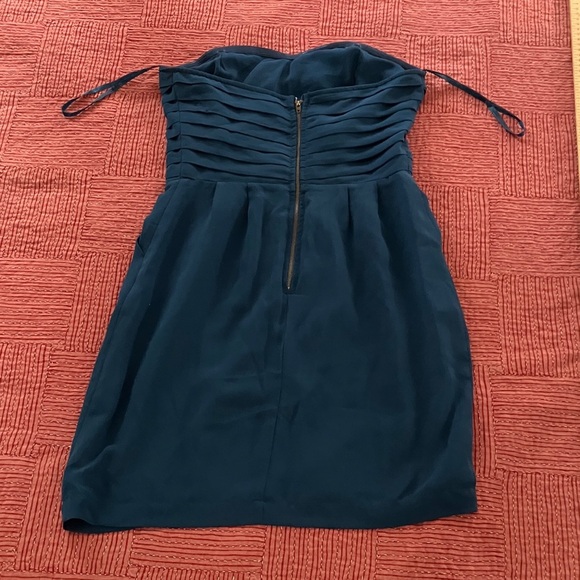 Women’s Size 4 - Sparkle & Fade Pleated Strapless teal Dress - Picture 12 of 15